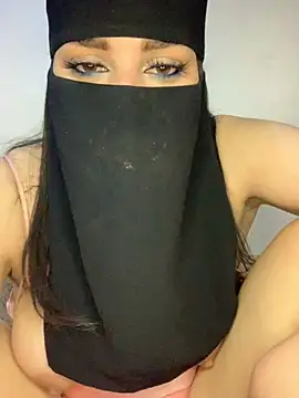 Snapshot of Miss-Soka chatting on April 2026 12:46:02 AM Miss-Soka online show from April 2026 12:46:02 AM