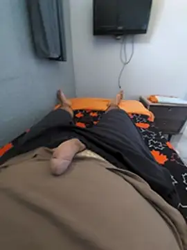 Snapshot of mfreitas005 chatting on November 2025 03:27:01 PM mfreitas005 online show from November 2025 03:27:01 PM