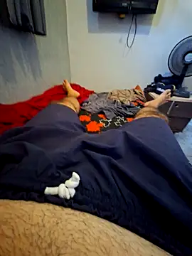 mfreitas005 online show from February 2026 04:23:01 PM