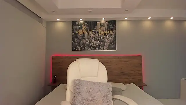 stefycherry online show from February 2025 10:18:01 PM