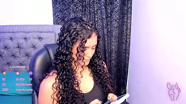 Adhara-zanne online show from November 2025 05:27:01 PM