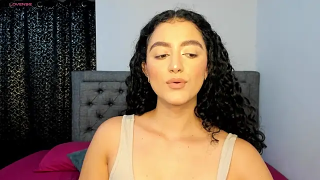 Snapshot of Adhara-zanne chatting on April 2026 09:58:01 AM Adhara-zanne online show from April 2026 09:58:01 AM