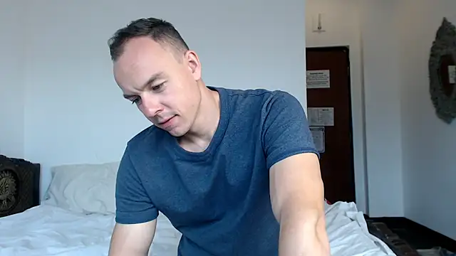 Snapshot of heilgarbest chatting on July 2026 10:17:02 AM heilgarbest online show from July 2026 10:17:02 AM