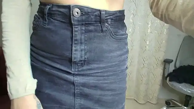 nayra malhotra online show from February 2026 10:55:01 AM