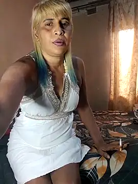 Goodgirlsue 77 online show from October 2025 01:01:01 PM