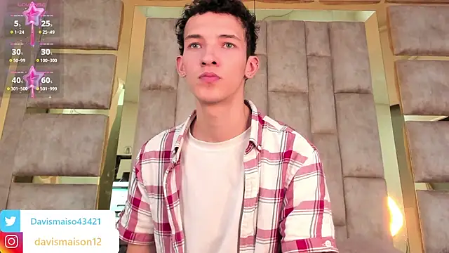 Maisondavis  online show from December 2024 12:16:01 AM