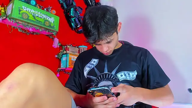 LilOwen  online show from September 2025 06:07:01 PM