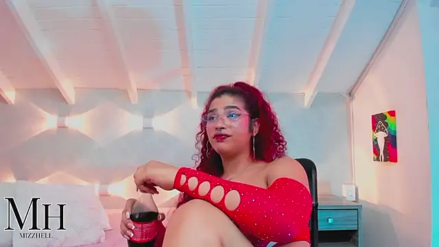 MizzHell online show from March 2026 06:06:02 AM