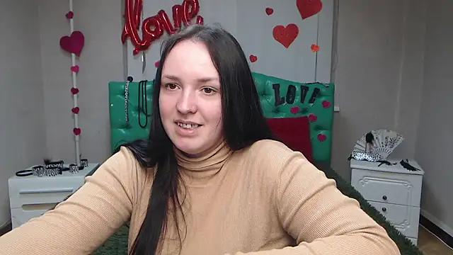 IsabelBlackberry online show from February 2025 03:18:02 PM