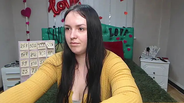 IsabelBlackberry online show from March 2025 12:29:01 PM