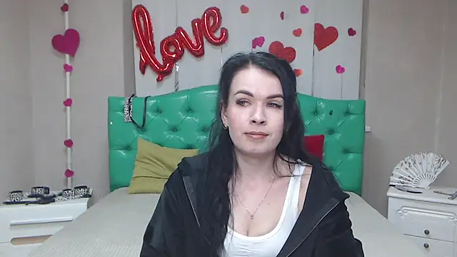 Snapshot of JasmineKouch chatting on March 2026 06:51:01 PM JasmineKouch online show from March 2026 06:51:01 PM