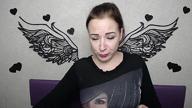 Snapshot of ElizabethSho chatting on March 2026 06:30:01 AM ElizabethSho online show from March 2026 06:30:01 AM