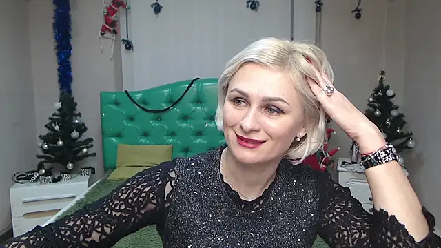 OliviaHorst online show from December 2024 09:18:02 AM