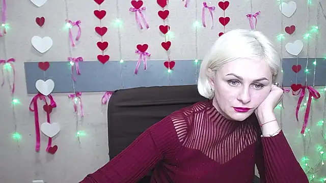 OliviaHorst online show from February 2025 12:36:02 PM