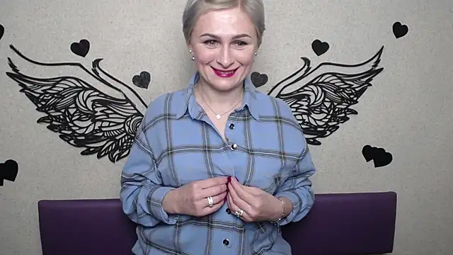 OliviaHorst online show from April 2026 05:17:01 PM