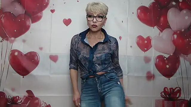 Snapshot of EllaBonito chatting on March 2026 07:24:02 AM EllaBonito online show from March 2026 07:24:02 AM