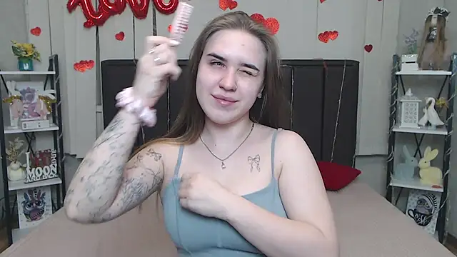 LauraHlot online show from April 2026 05:52:01 AM