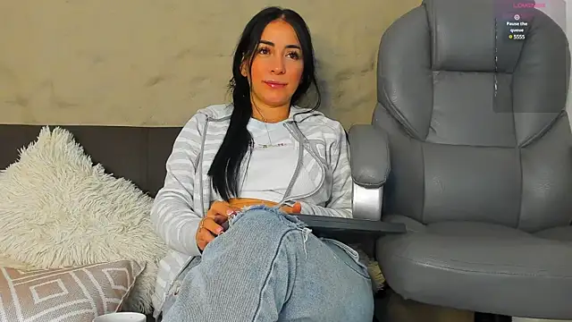 Snapshot of Sofia__rivera chatting on December 2024 11:31:02 AM Sofia  rivera online show from December 2024 11:31:02 AM