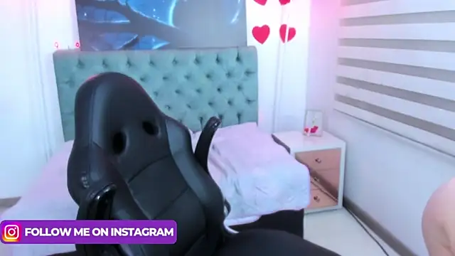 Camiila Osorio online show from March 2025 06:35:02 AM