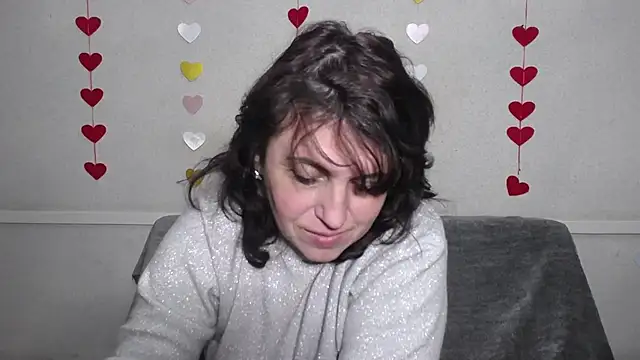 LuciaMii online show from February 2025 09:15:01 AM