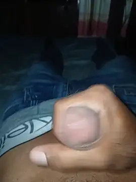 taylorWiiz online show from January 2026 12:03:02 AM