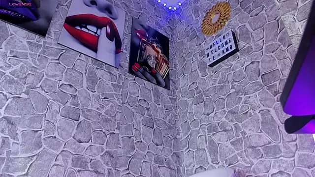 Karla-Ebony online show from April 2026 10:58:02 PM