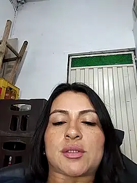 Linda Lars online show from September 2025 03:10:01 AM