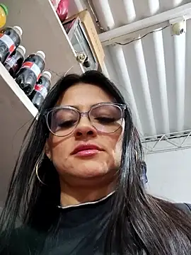 Linda Lars online show from January 2026 03:12:02 AM