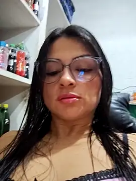 Linda Lars online show from March 2026 02:18:01 AM