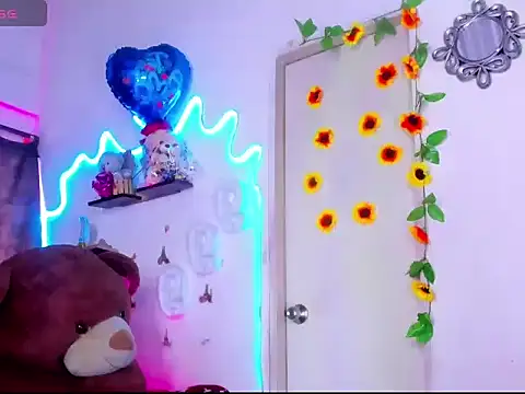 Snapshot of daniela_bigcock22 chatting on December 2025 09:09:01 PM daniela bigcock22 online show from December 2025 09:09:01 PM