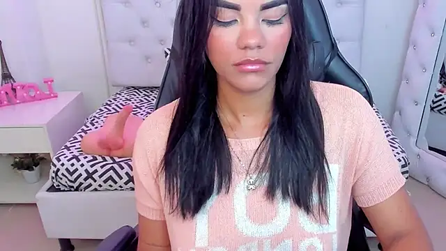 silvana  miller online show from January 2025 07:11:01 PM