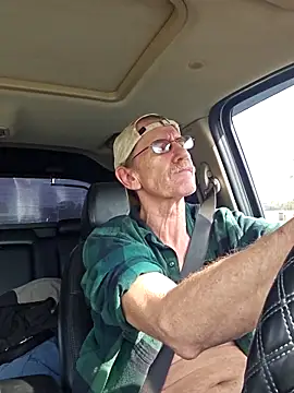 Snapshot of coolbrease10 chatting on March 2026 09:18:02 PM coolbrease10 online show from March 2026 09:18:02 PM