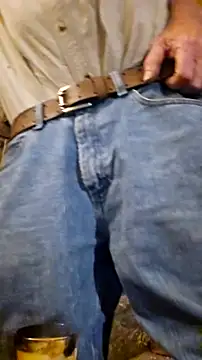 Snapshot of coolbrease10 chatting on April 2026 04:16:01 AM coolbrease10 online show from April 2026 04:16:01 AM