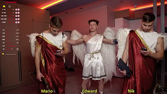 Snapshot of Nik_Sharp chatting on February 2025 07:23:01 PM Nik Sharp online show from February 2025 07:23:01 PM