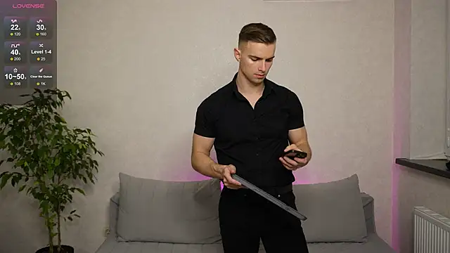 Snapshot of Nik_Sharp chatting on March 2025 04:47:02 PM Nik Sharp online show from March 2025 04:47:02 PM