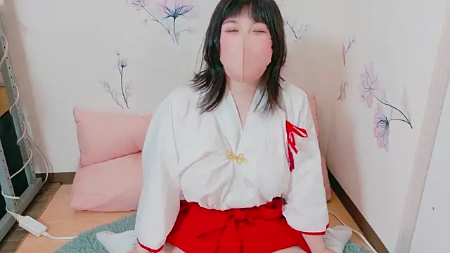 Snapshot of hazuki_8008 chatting on January 2025 07:44:02 AM hazuki 8008 online show from January 2025 07:44:02 AM