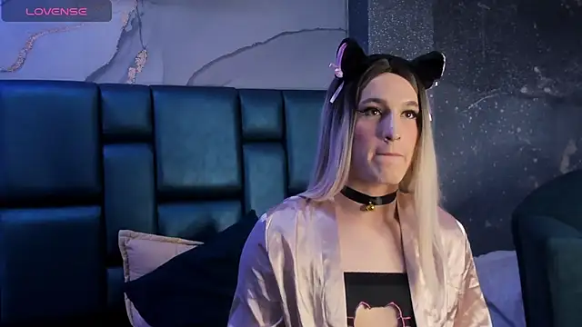 JESSI NAOMI online show from February 2025 04:16:02 AM