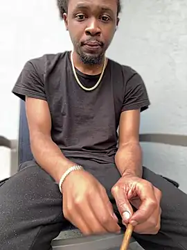 Snapshot of MobyDxck chatting on December 2024 06:04:02 PM MobyDxck online show from December 2024 06:04:02 PM