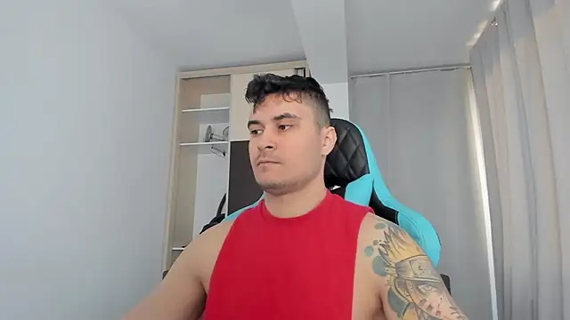 MatMalonne online show from January 2026 06:18:02 AM