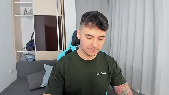 MatMalonne online show from February 2026 09:47:02 AM