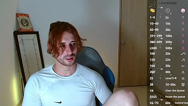Snapshot of Ares_blue chatting on February 2025 02:16:02 PM Ares blue online show from February 2025 02:16:02 PM