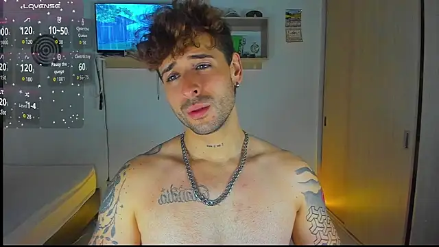 Snapshot of Ares_blue chatting on February 2026 01:38:02 PM Ares blue online show from February 2026 01:38:02 PM