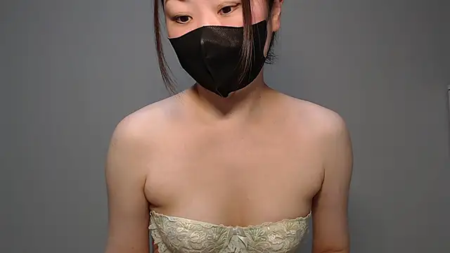 Snapshot of Hika-Channel chatting on April 2026 02:14:02 PM Hika-Channel online show from April 2026 02:14:02 PM