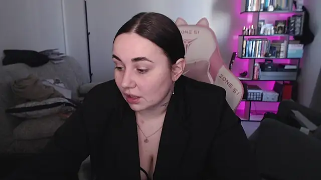 Snapshot of SexyWitch_666 chatting on March 2026 07:15:01 AM SexyWitch 666 online show from March 2026 07:15:01 AM