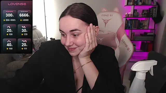 Snapshot of SexyWitch_666 chatting on March 2026 05:44:01 AM SexyWitch 666 online show from March 2026 05:44:01 AM