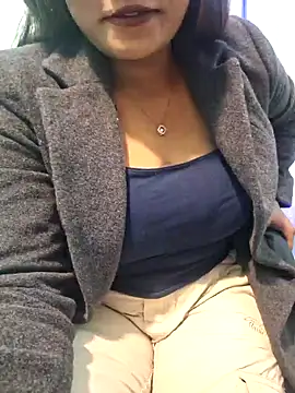 Snapshot of N-Natasha chatting on January 2025 04:16:02 PM N-Natasha online show from January 2025 04:16:02 PM