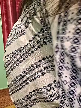 Snapshot of N-Natasha chatting on January 2025 02:07:02 PM N-Natasha online show from January 2025 02:07:02 PM