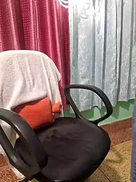 Snapshot of N-Natasha chatting on January 2025 01:40:01 PM N-Natasha online show from January 2025 01:40:01 PM