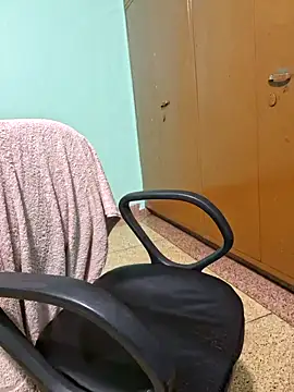 Snapshot of N-Natasha chatting on January 2025 06:17:01 AM N-Natasha online show from January 2025 06:17:01 AM