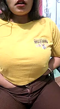 Snapshot of N-Natasha chatting on January 2025 02:45:02 AM N-Natasha online show from January 2025 02:45:02 AM